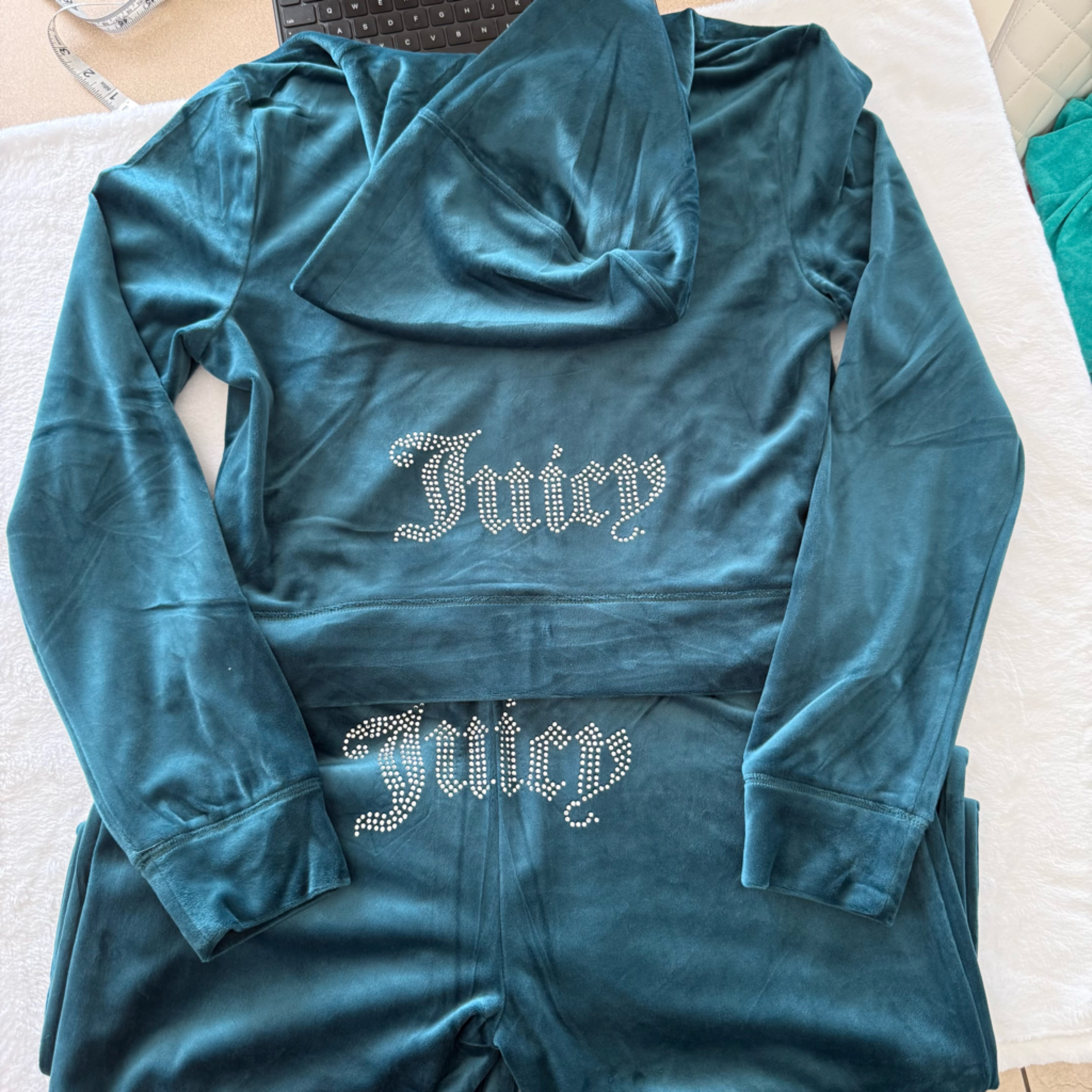 New Juicy Couture Sea Velour Tracksuit Set With Rhinestones Size Medium